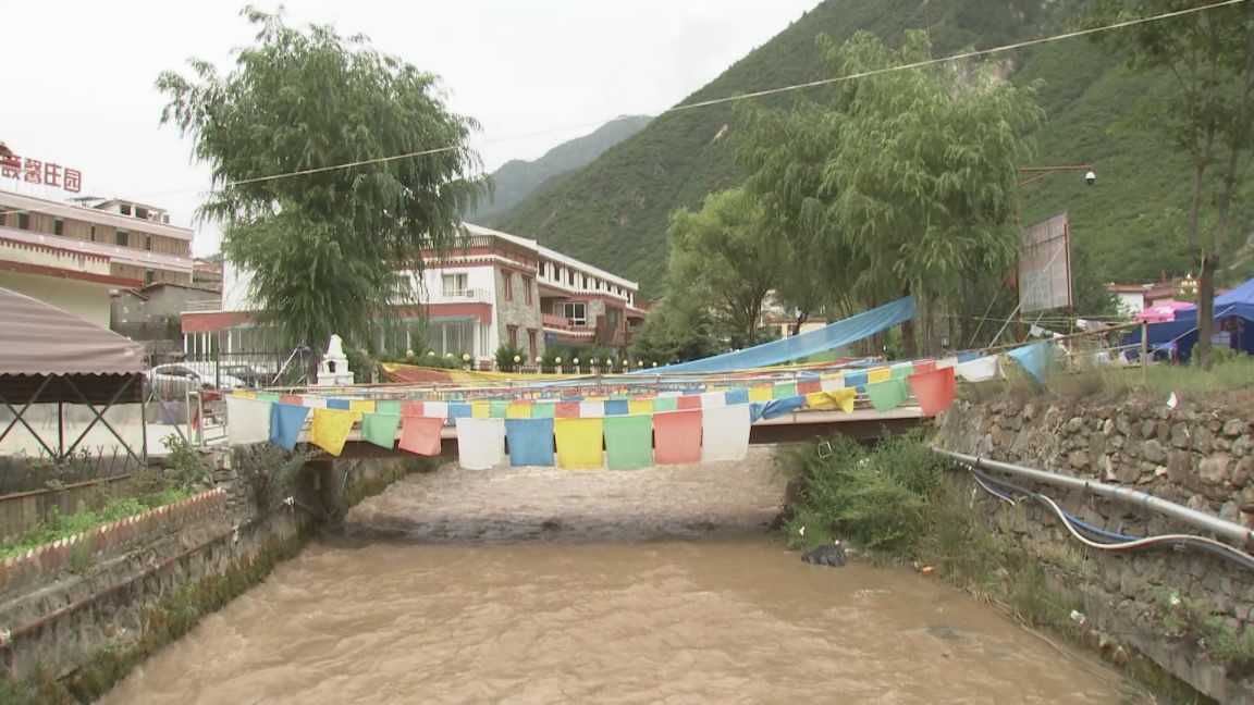 Hope helps survivors of Jiuzhaigou quake overcome hardship