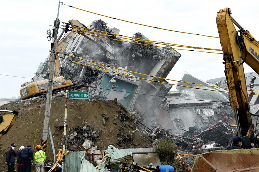 台湾地震死亡人数上升到55人