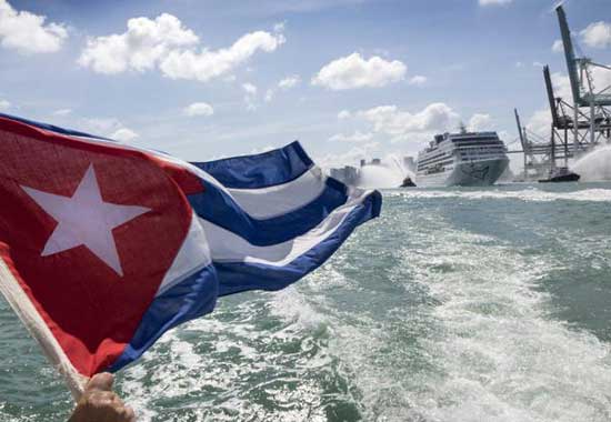 First American cruise in decades docks in Havana