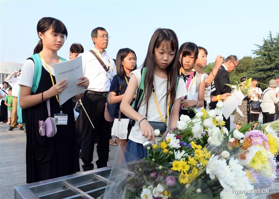 日本纪念广岛原子弹爆炸71周年