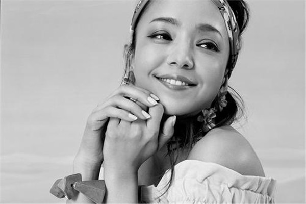 日本歌坛地位最高歌姬：安室奈美惠