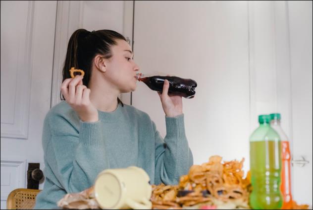 研究：肥胖或将永久损害大脑传递饱足感的能力